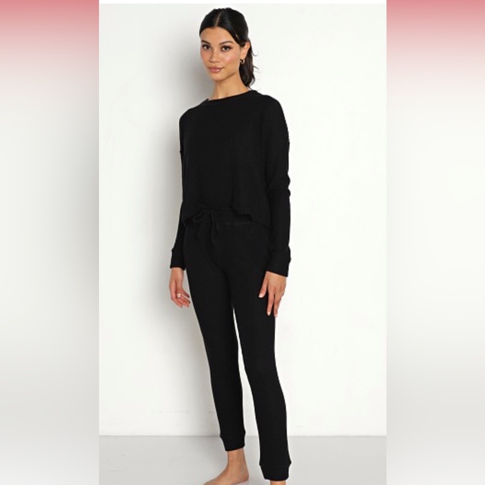 Beyond Yoga Waffle Living Easy Lounge Set